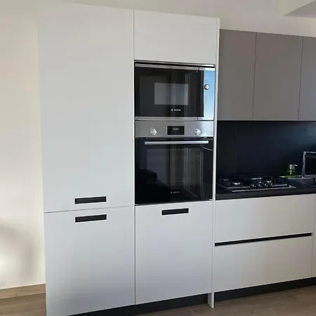 Trilo Fabio - Vista Mare Aria Condizionata Posto Auto E Wifi In Centro A Apartment Sirolo